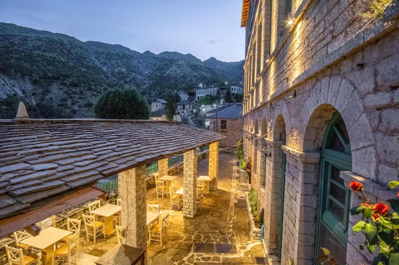 The Old School Boutique Hotel Сирако Экстерьер фото