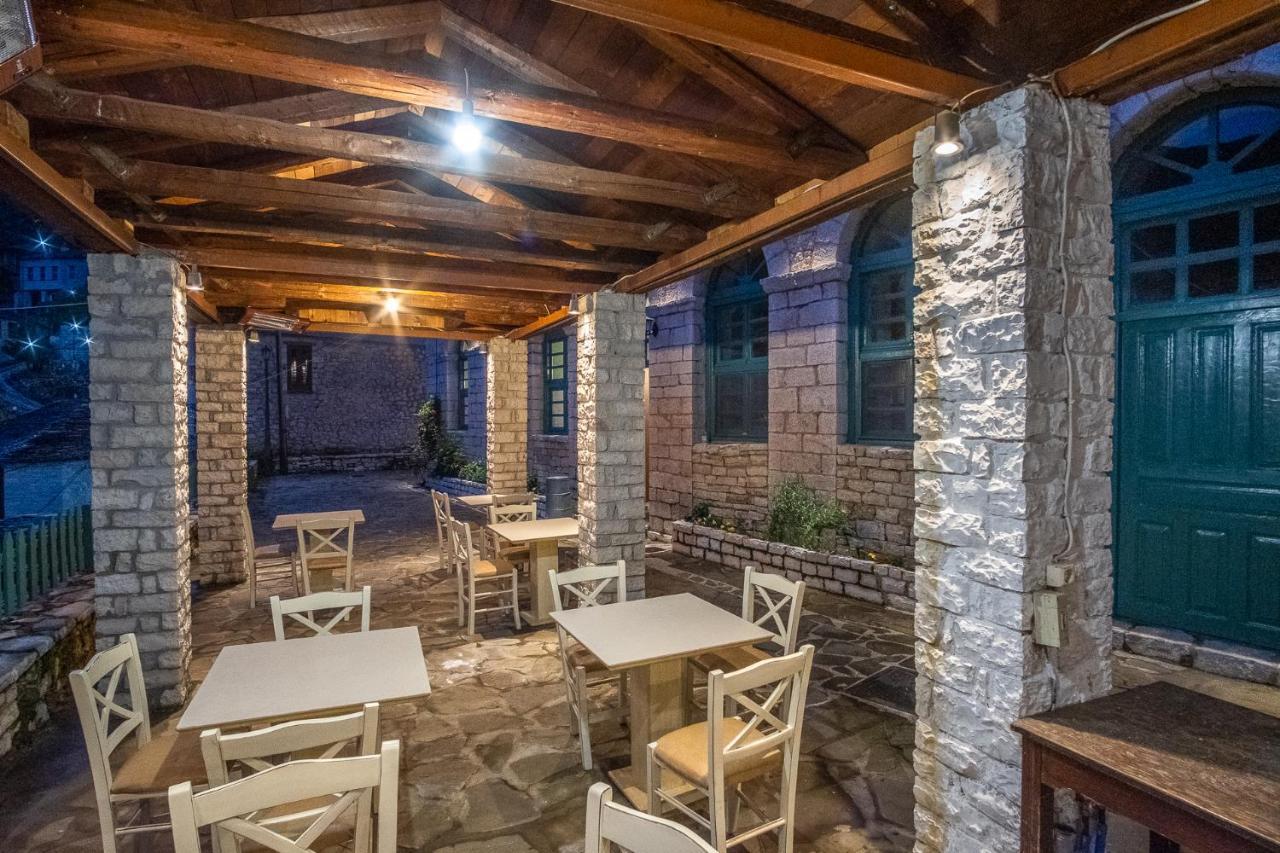 The Old School Boutique Hotel Сирако Экстерьер фото
